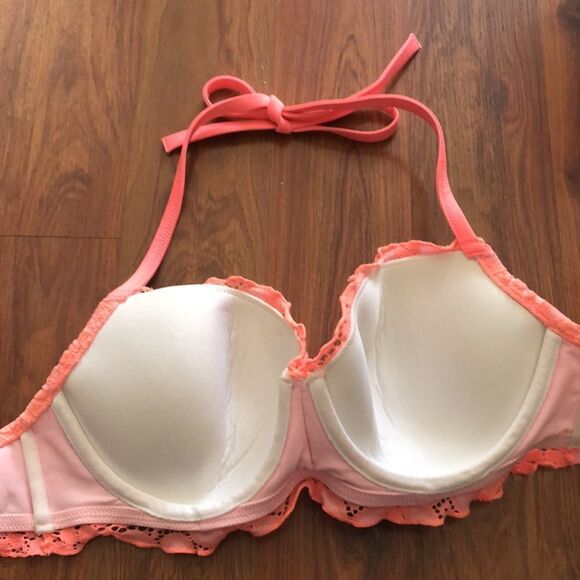 Victoria’s Secret peach lace swimsuit bikini top. Size .34 D - Picture 3 of 8